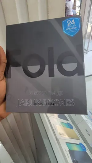 New Samsung Galaxy Z Fold4 256 GB Black