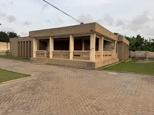 5bdrm House in Tantra Hills for sale