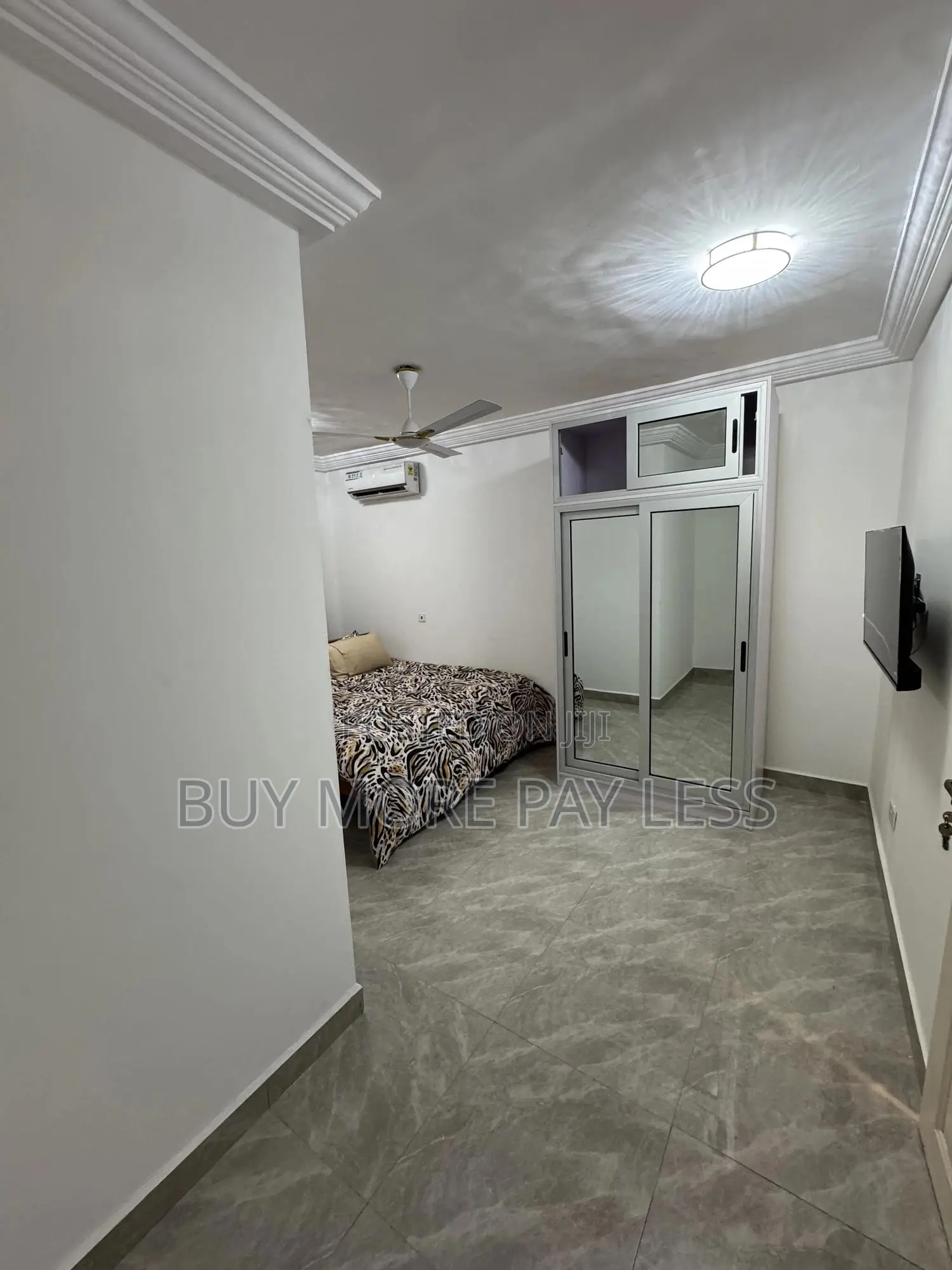 Furnished 1bdrm Bedsitter in K Lucky Luxurious, Ga East Municipal