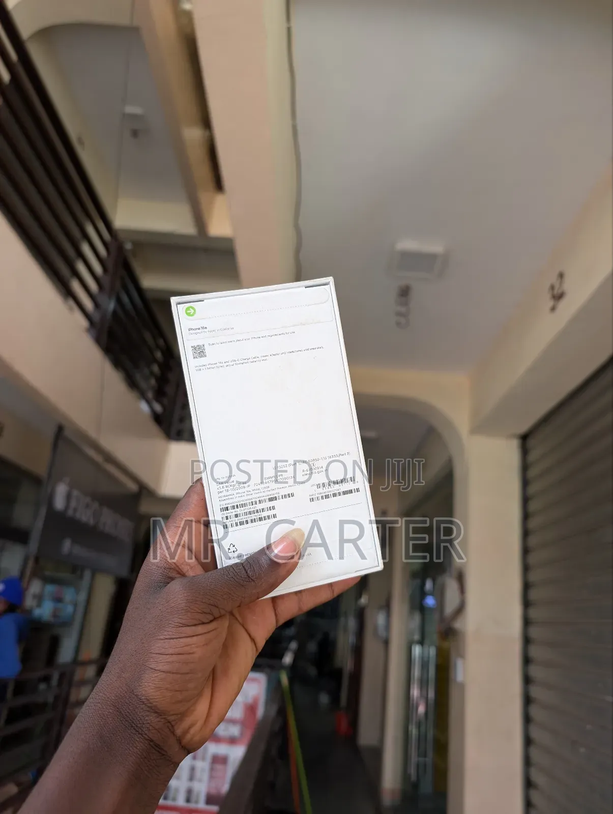 New Apple iPhone 16e 128 GB White