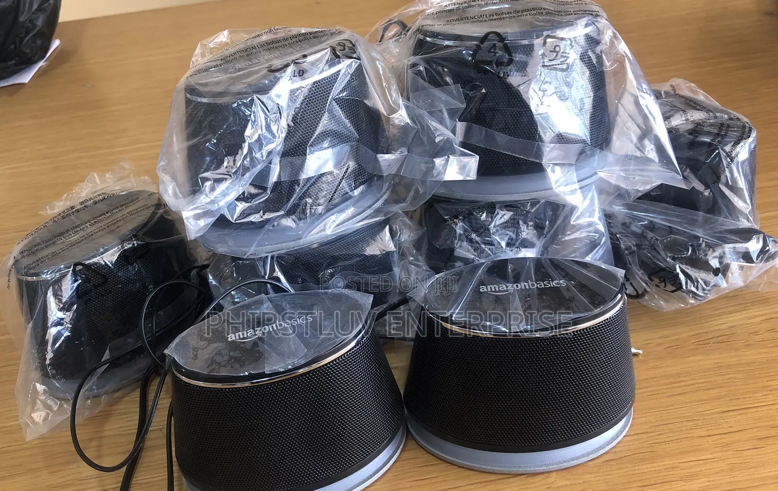 Amazon Basics USB-Powered Computer Speakers