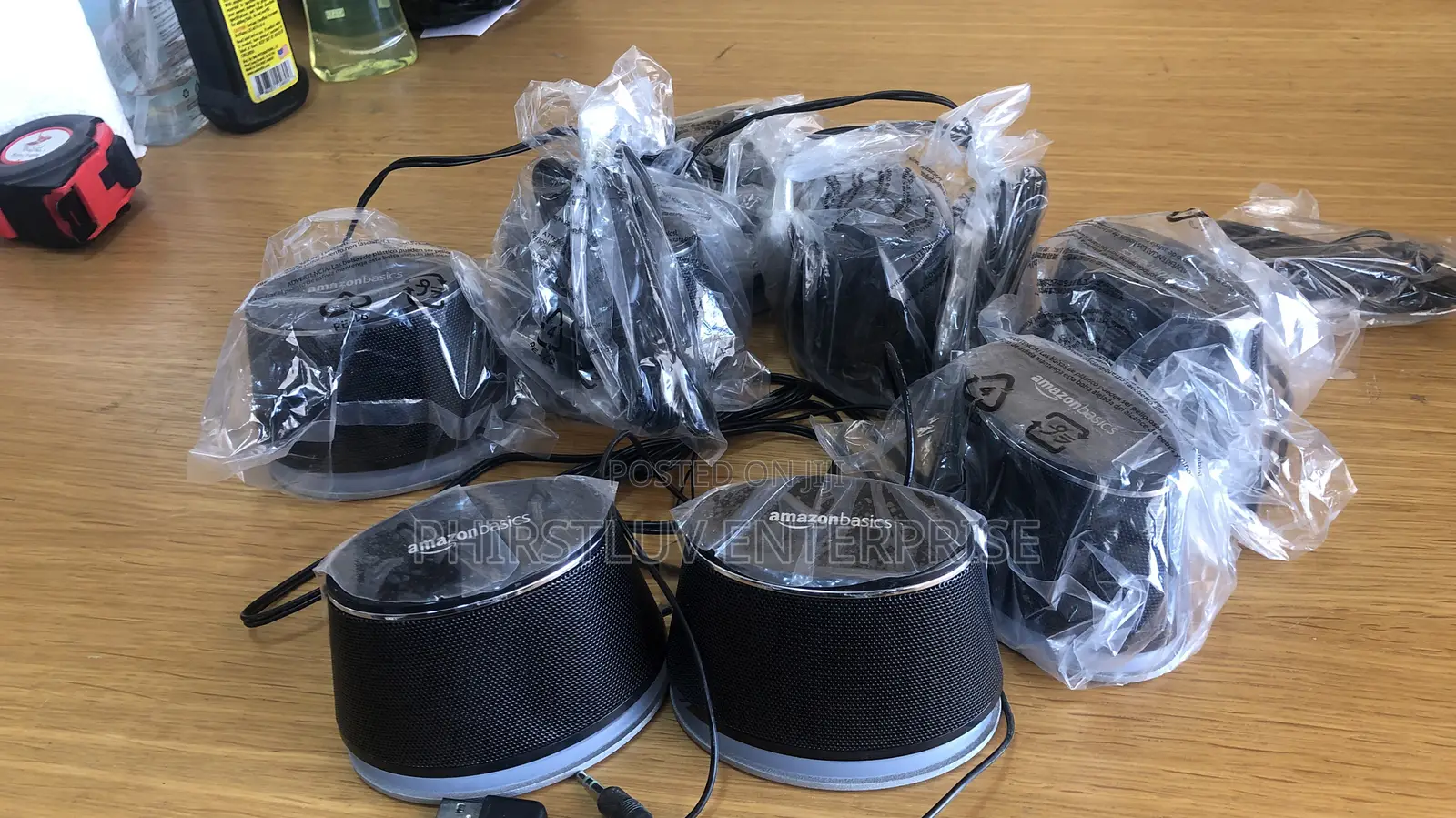 Amazon Basics USB-Powered Computer Speakers