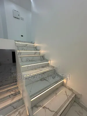 4bdrm Duplex in Ashaley Botwe, School Junction for rent
