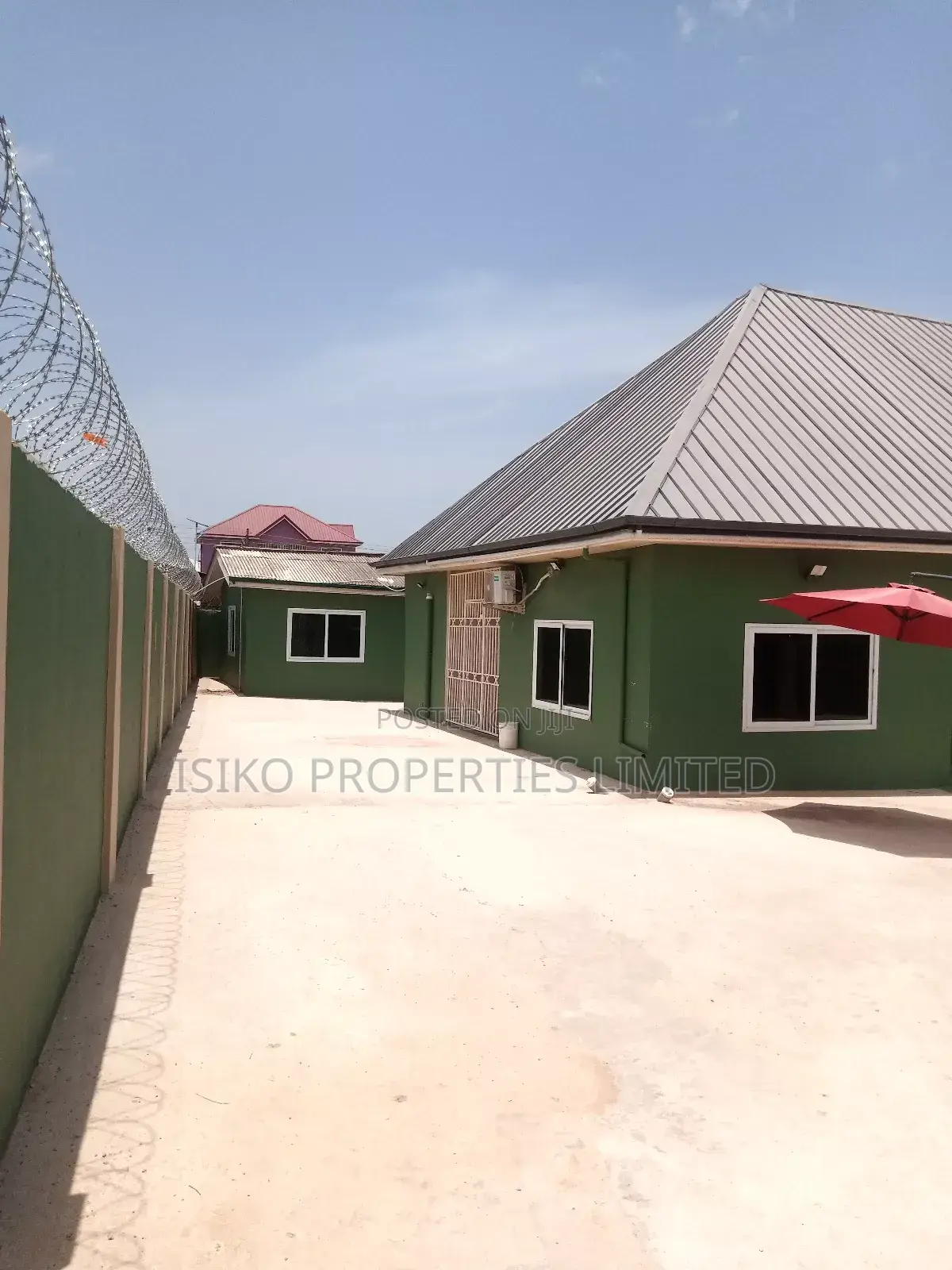 Furnished 5bdrm Apartment in Isiko Properties /, Kasoa for rent