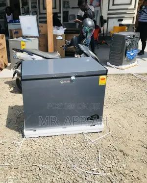 Check Out Pearl 250 Single Door Electric Chest Freezer.