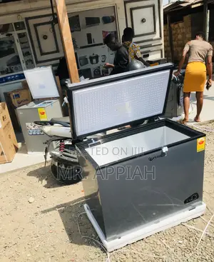 Buy Finest Pearl 250 Single Door Electric Chest Freezer.