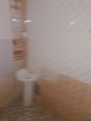 2bdrm Apartment in Sinco Properties, Madina for rent