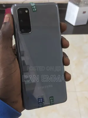 Samsung Galaxy S20 128 GB Black