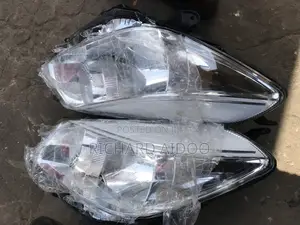 Toyota Yaris/Vitz Headlight 2012 Headlight Available