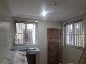 2bdrm Apartment in Dome Kwabenya for rent