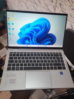 Laptop HP EliteBook x360 1030 G8 32GB Intel Core i7 SSD 512GB