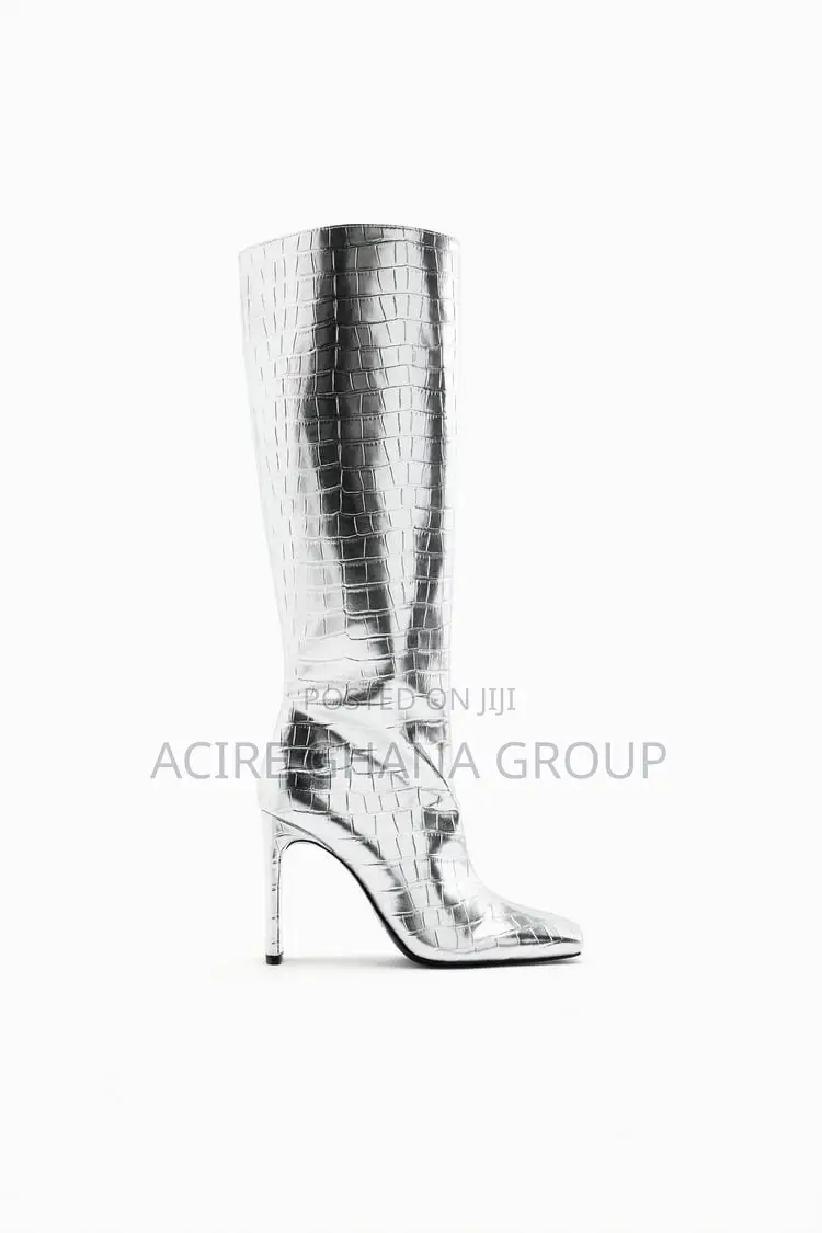 Zara Laminated Heeled Boots
