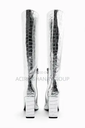 Zara Laminated Heeled Boots