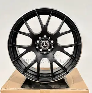 Mercedes Benz Rim 17