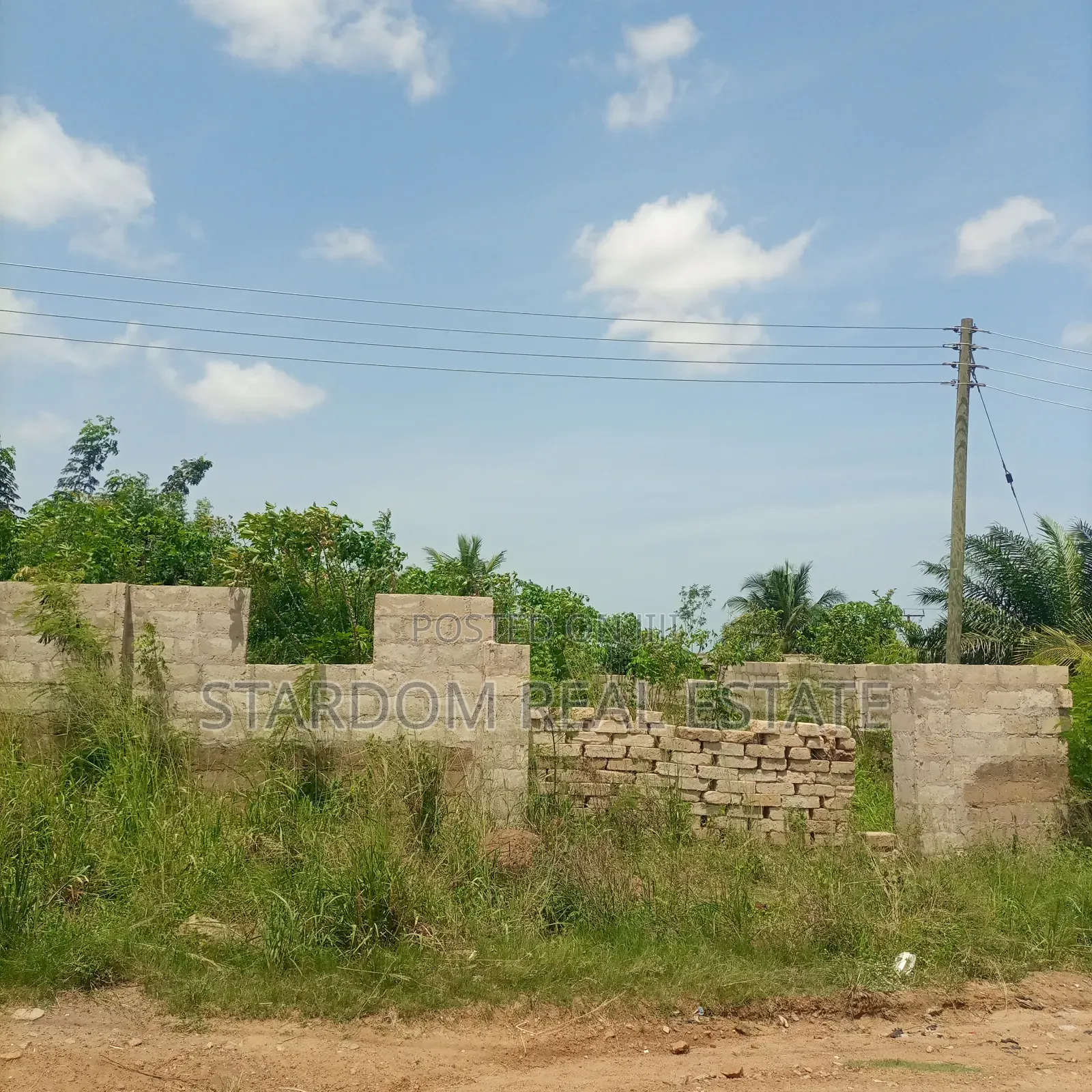 for Sale: Fenced Registered Plot in Kasoa Budumburam .