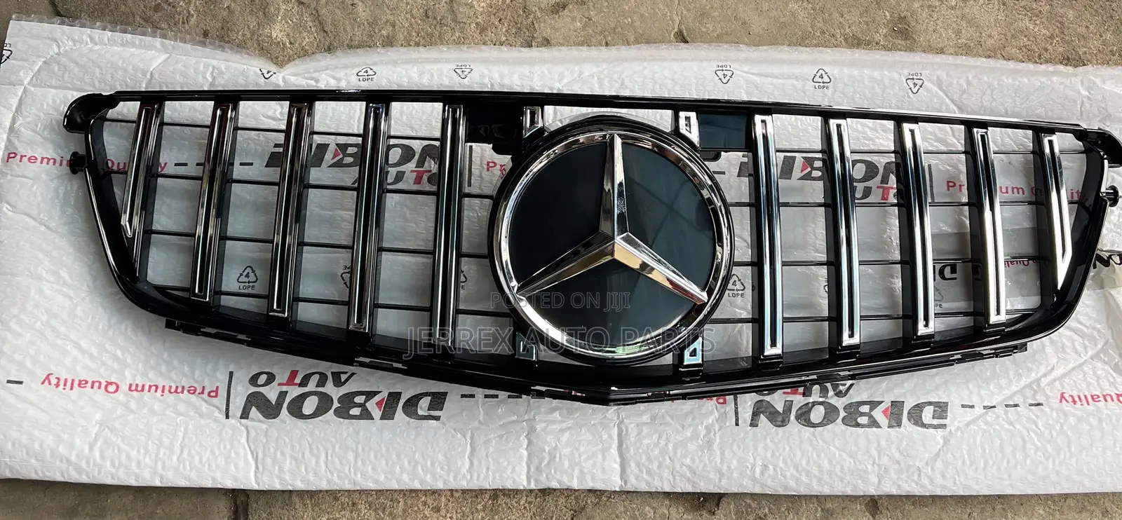 Mercedes-Benz(W204) C-Class 20o7-2014 Front Grill/Shells