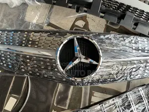 Mercedes-Benz(W204) C-Class 20o7-2014 Front Grill/Shells
