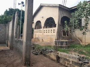 4bdrm House in Asuofia, Kumasi Metropolitan for sale