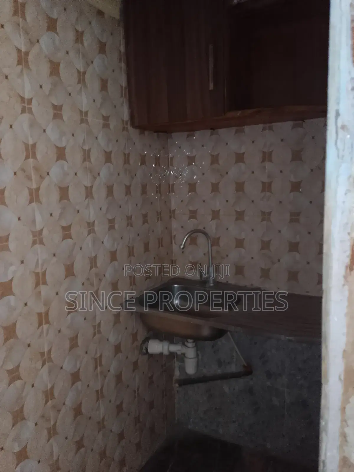 1bdrm Apartment in Sinco Properties, Madina for rent