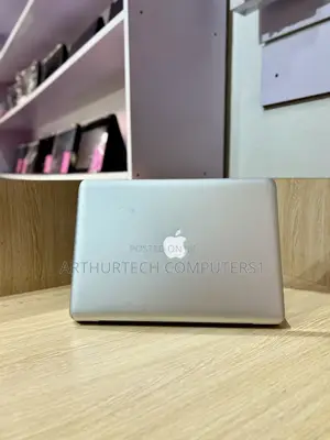Laptop Apple MacBook Pro 2012 4GB Intel Core I5 HDD 500GB