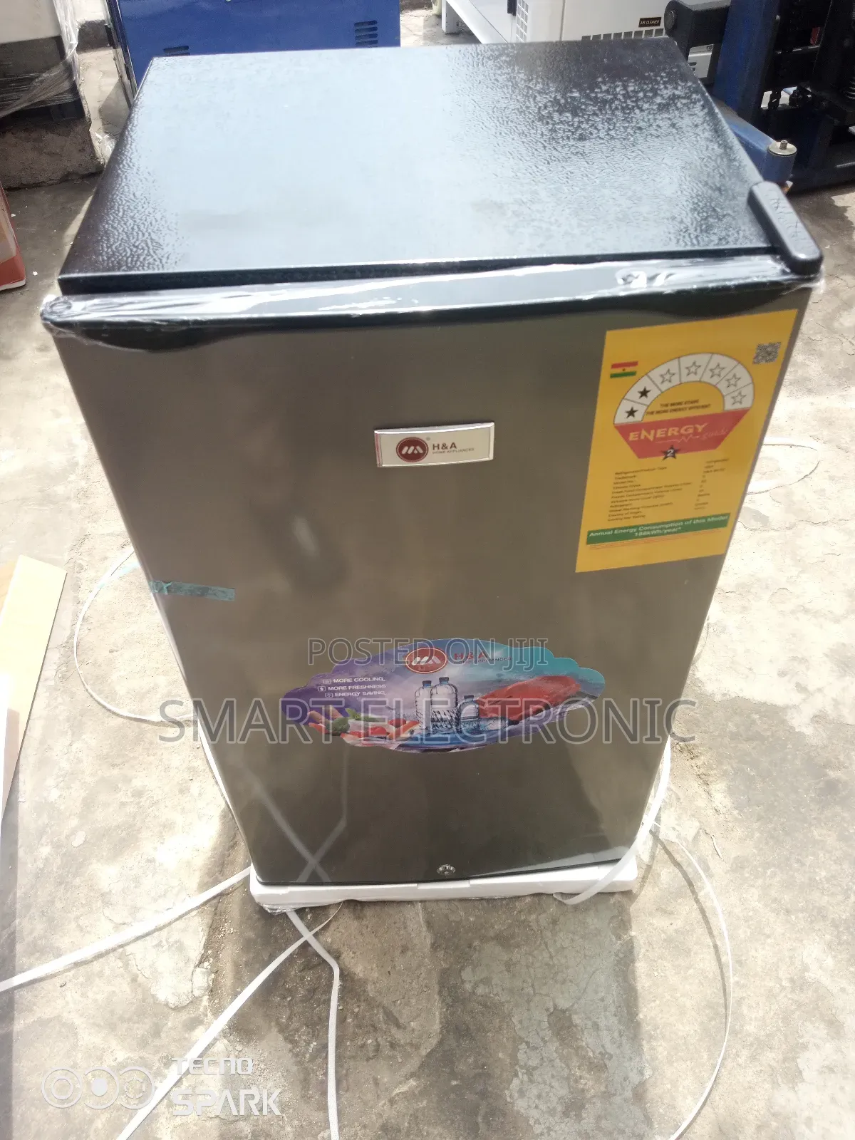 Compact Single Door H a Refrigerator With Mini Freezer