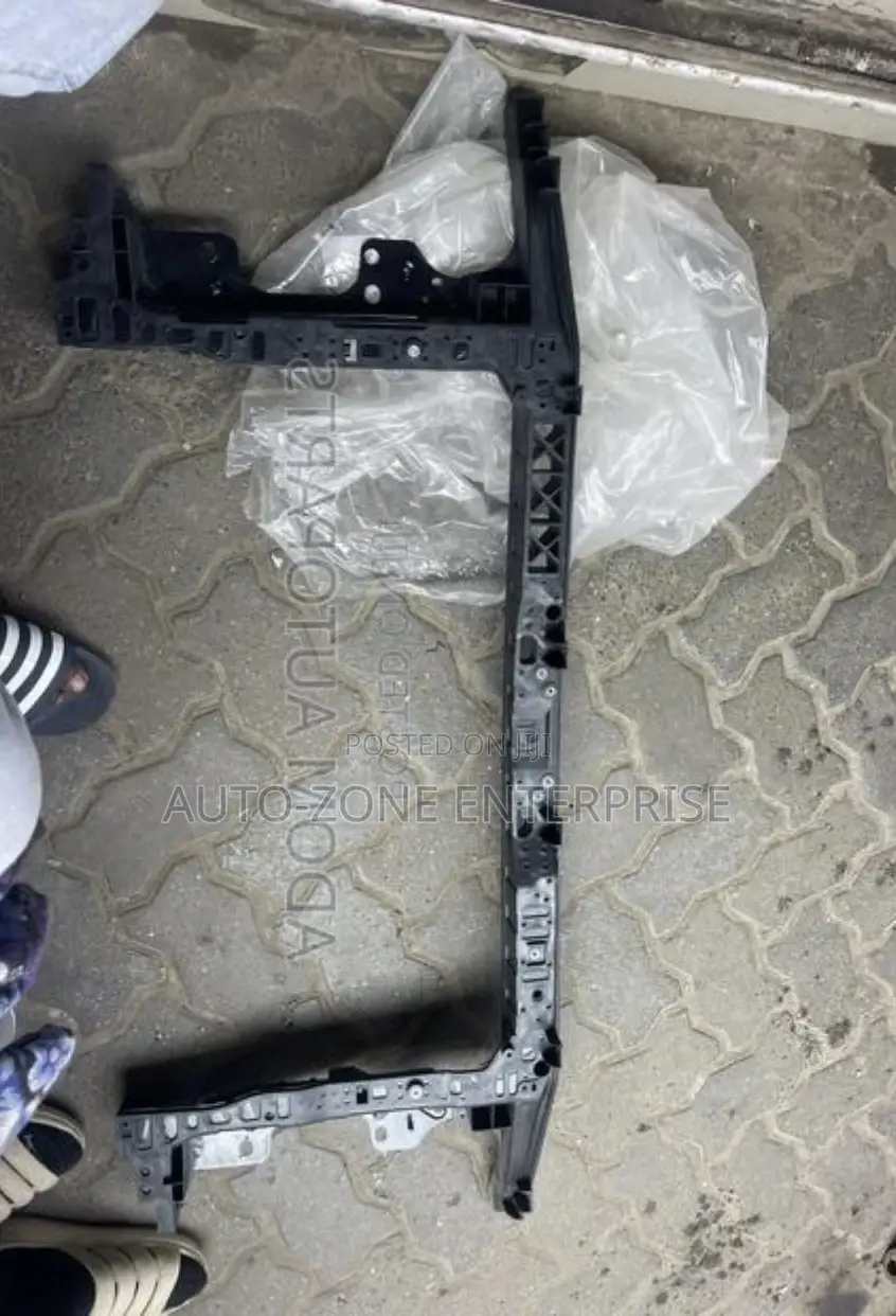 Hyundai Elantra 2021 2022 2023 Radiator Support