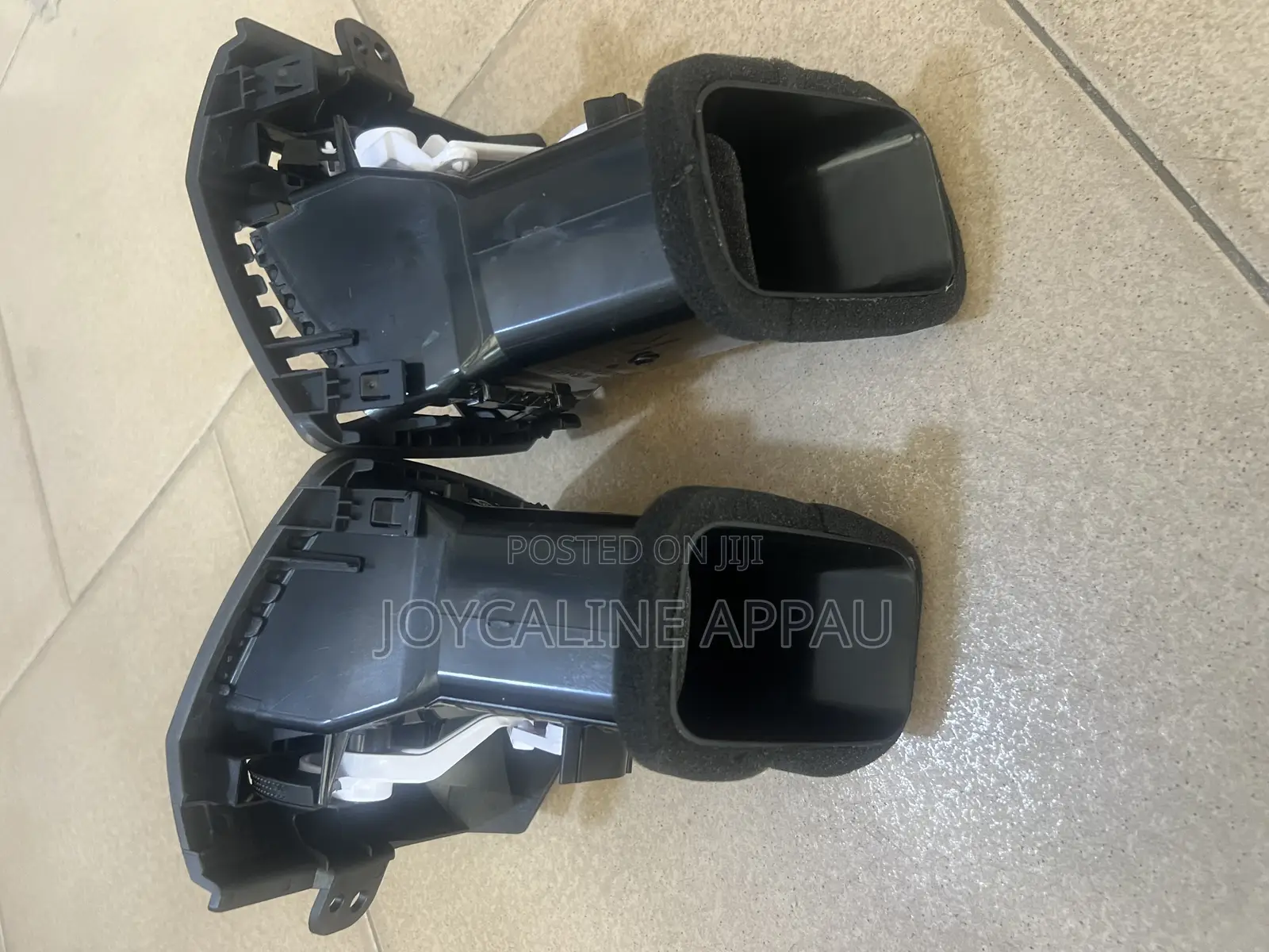 Land Cruiser Prado a/C Vent Side