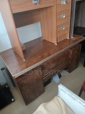 Executive Brown 1.4m Table