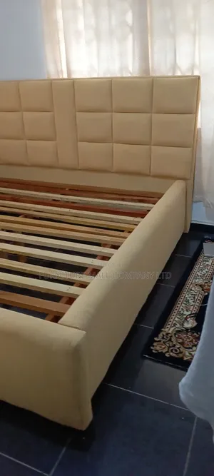 Lovely Kings Frane Made With Quality Woods❤💘😍💕. Free Delv