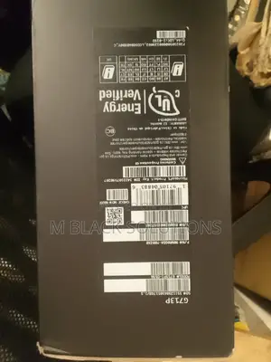 New Laptop Asus ROG Strix G17 16GB AMD Ryzen 9 SSD 1T