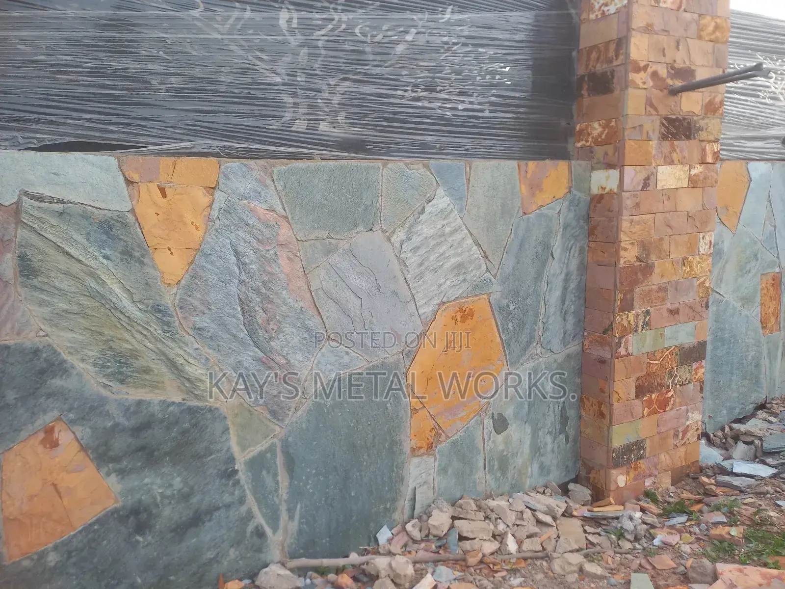 Blue Brown Local Stone Wall Cladding | Stone Laying