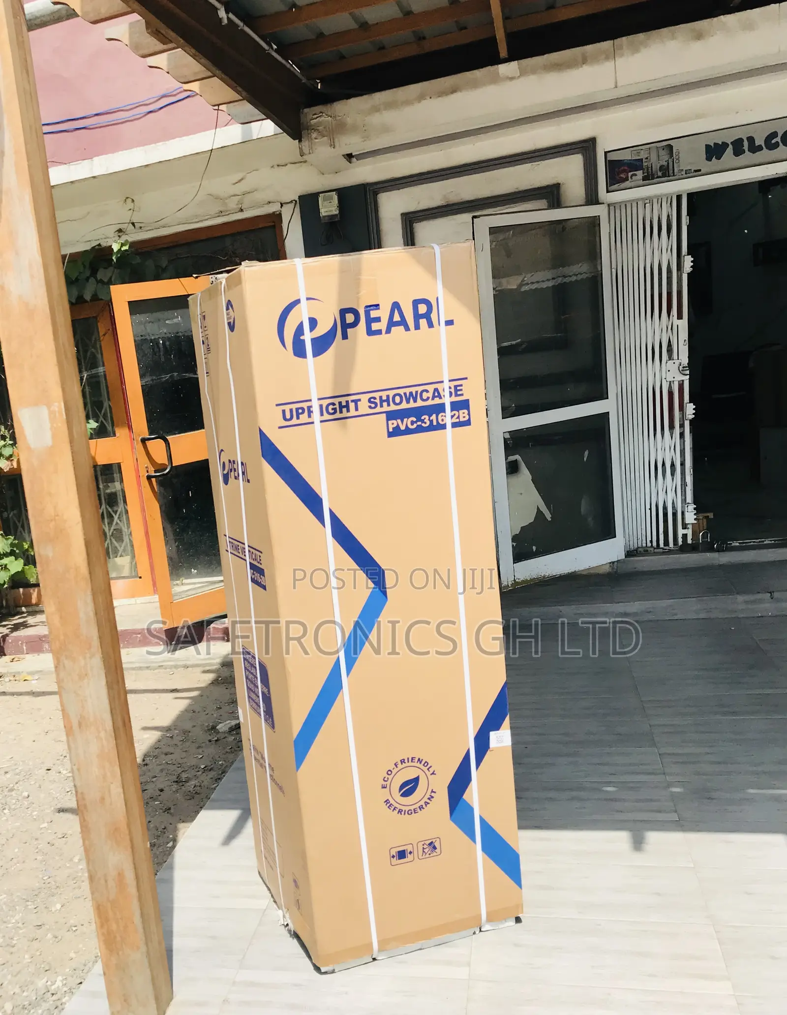 Pearl Aquachill Display PVC-316 Singledoor Fast Fridge