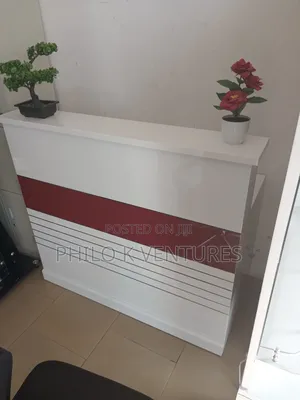 Keyboard Reception Desk