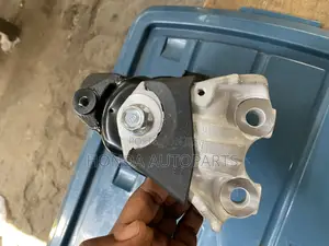 Honda Civic 2012,2013,2014,Engine Seat/Mount Timing Side