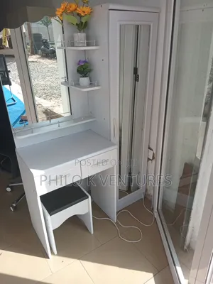 Full Glass Door Dressing Mirror