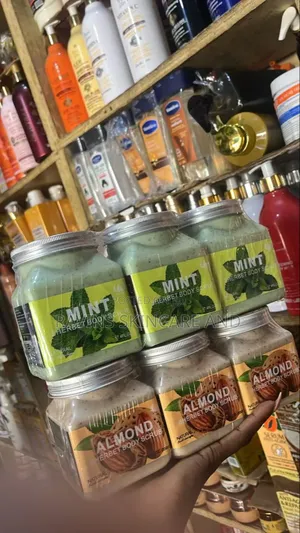 Shebet Body Scrub