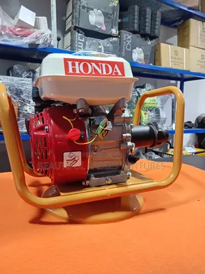 Dependable Honda Concrete Vibrator Brand New