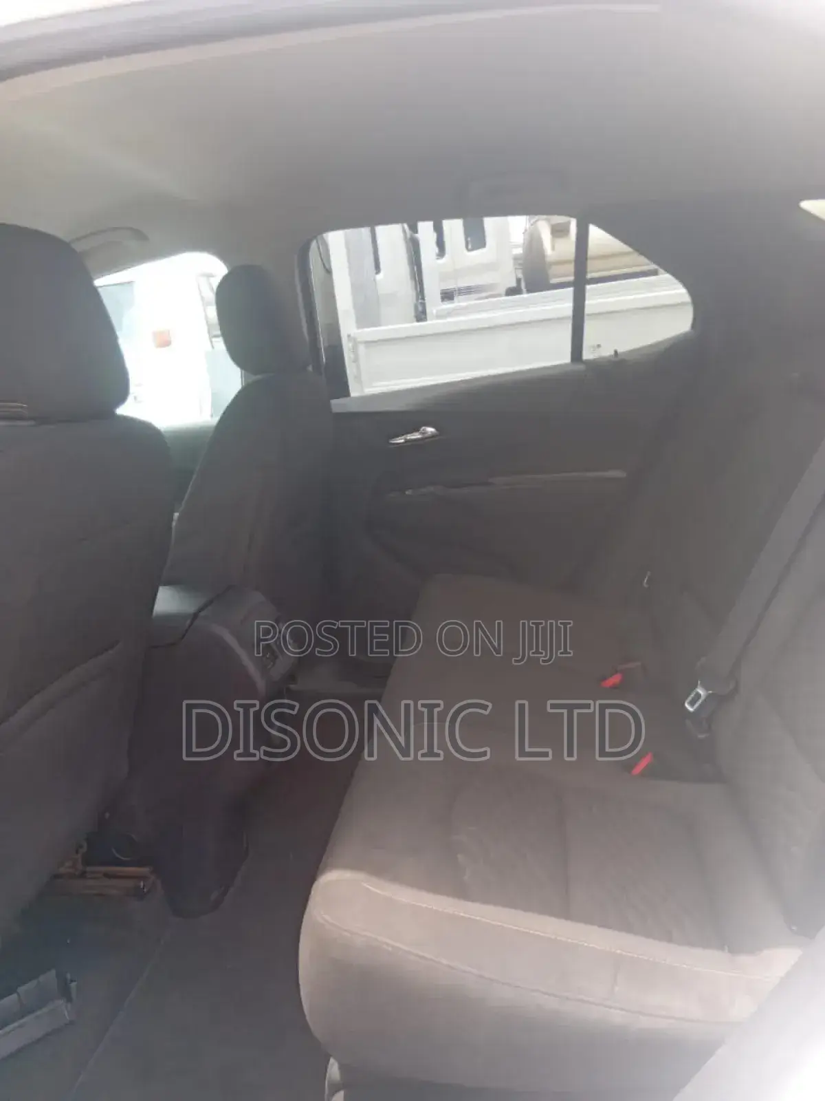 Chevrolet Equinox 2018 White