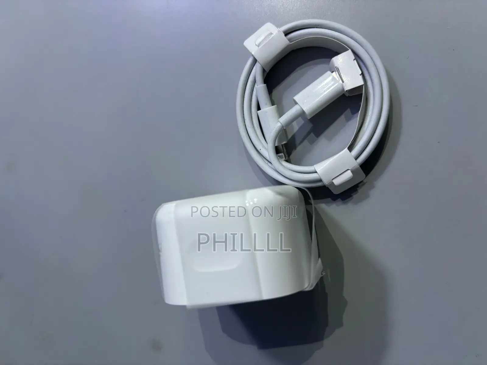 3 Pins Apple Charger