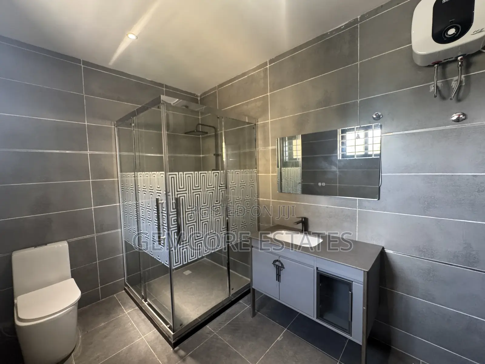 3bdrm House in East Legon Hills, Ashaley Botwe for sale