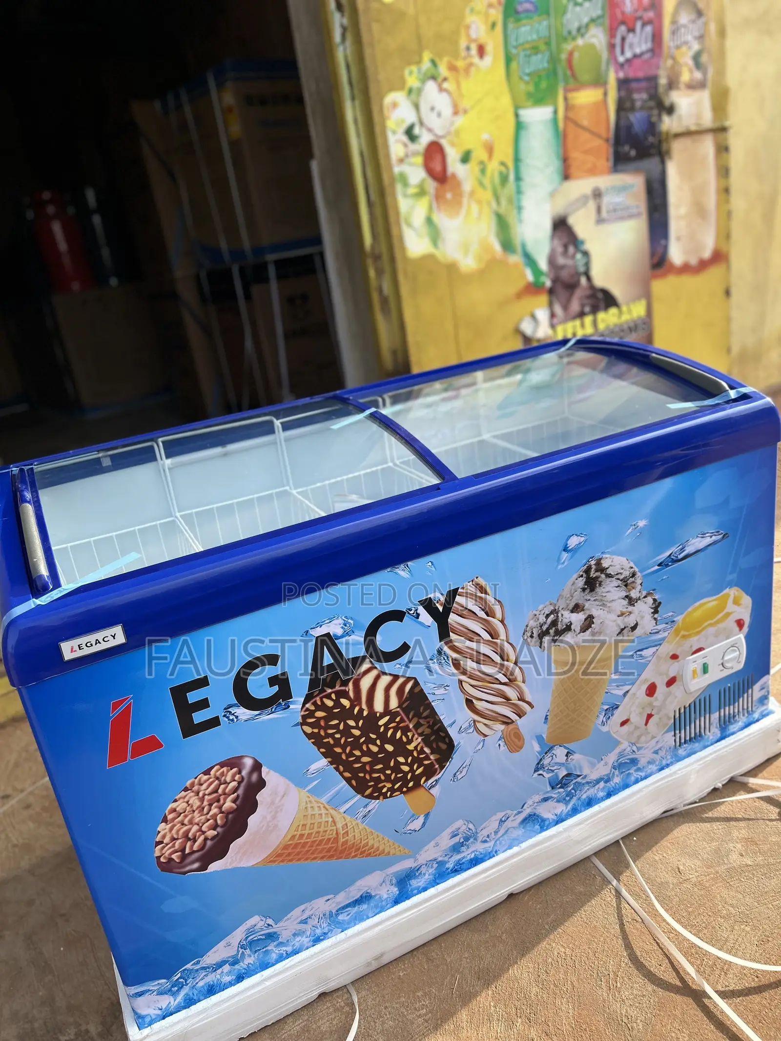 Legacy 258 Display / Iced Cream Freezer