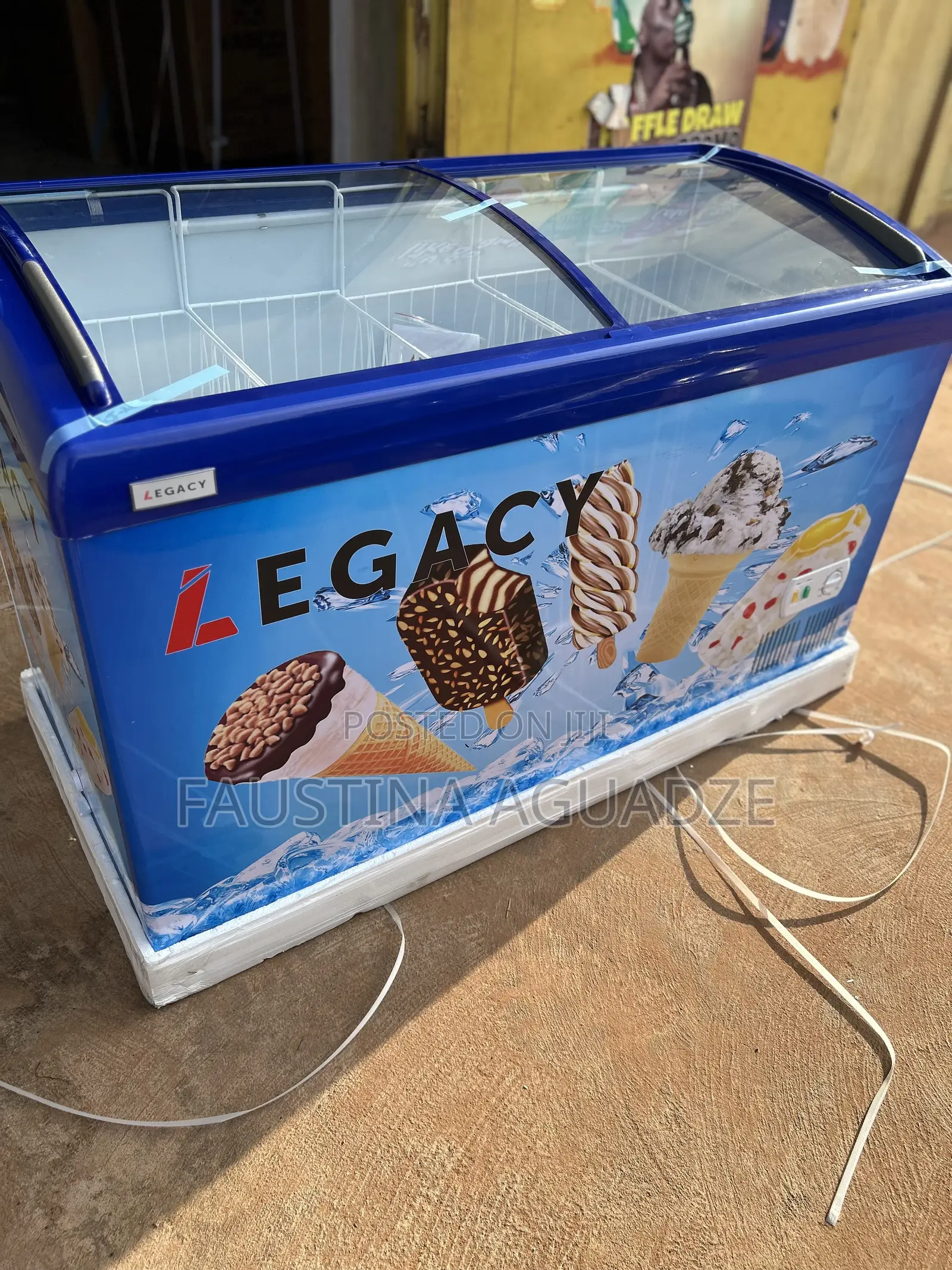 Legacy 258 Display / Iced Cream Freezer