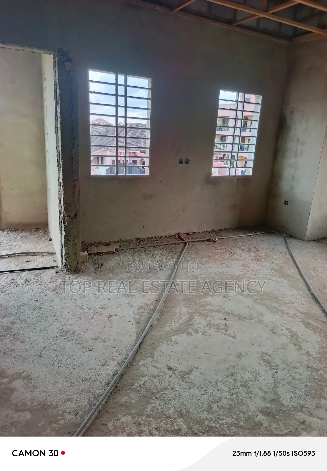 4bdrm Duplex in ,, Close To K. Boat, Dome for sale