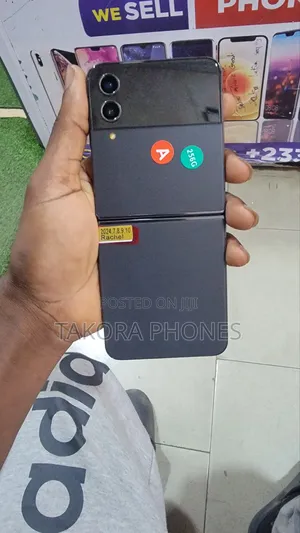 Samsung Galaxy Z Flip4 256 GB Black