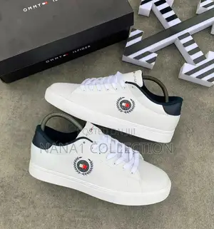 Tommy Hilfiger Men’S Varsity Logo Sneakers