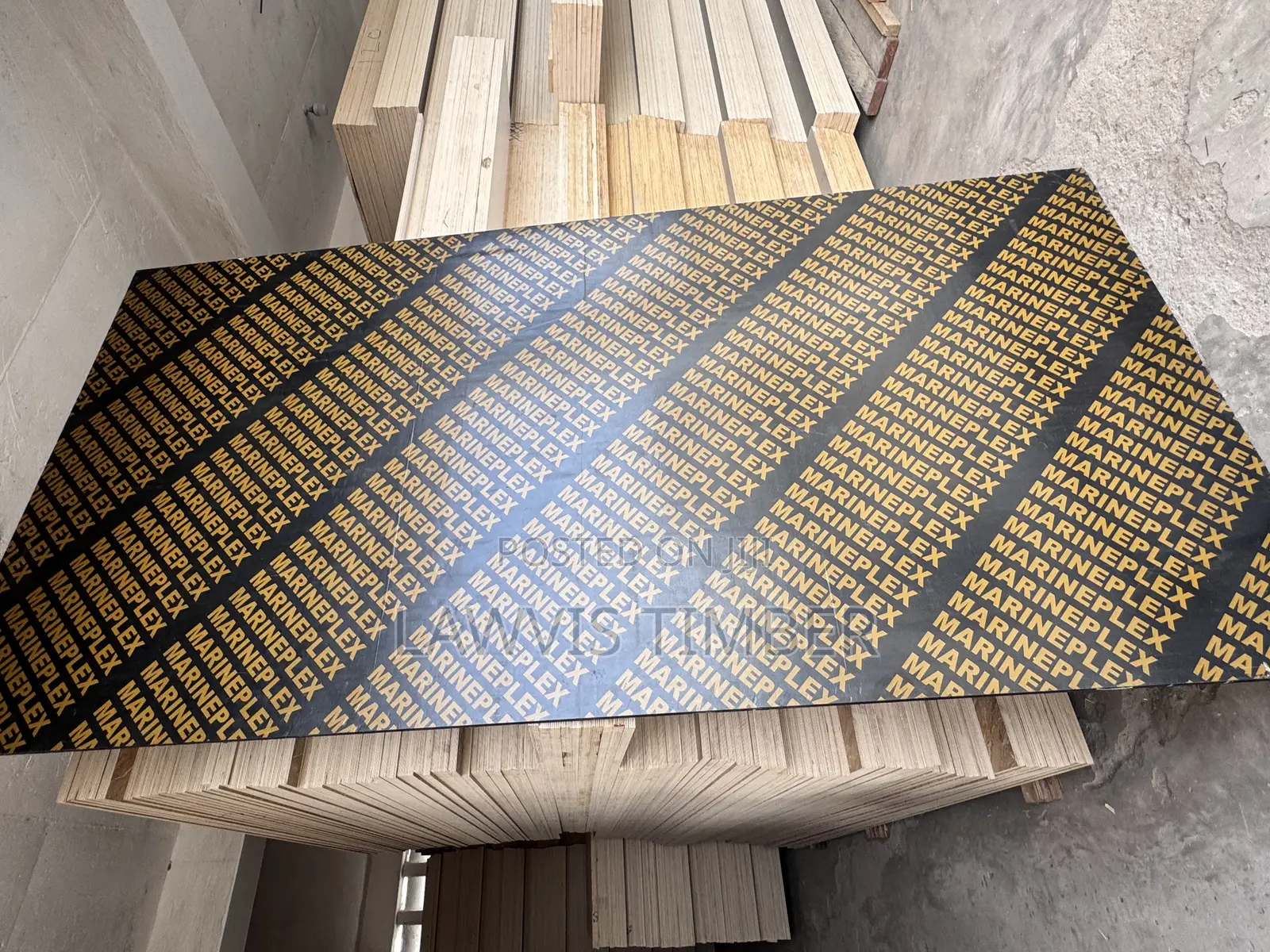 Marineplex/ Marine Plywood / Decking Board 18mm
