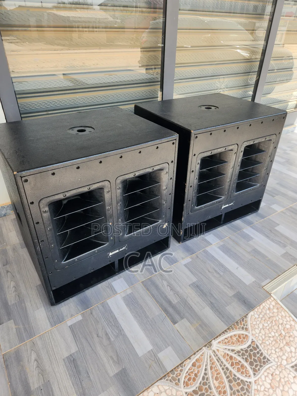 Active Subwoofer 18" Pair