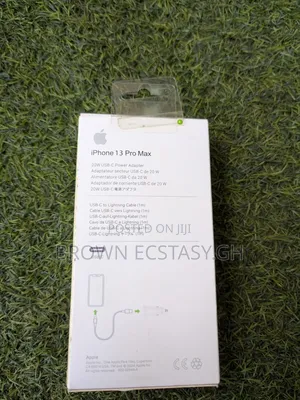 Apple Type C to Lightning Car Charger ( 20 Watts)