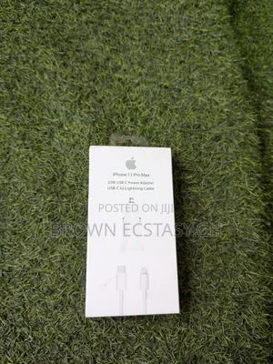 Apple Type C to Lightning Car Charger ( 20 Watts)