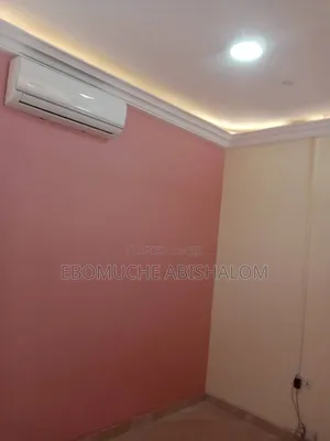 Skillful and Professional Painting Graphiato Skimming Pop